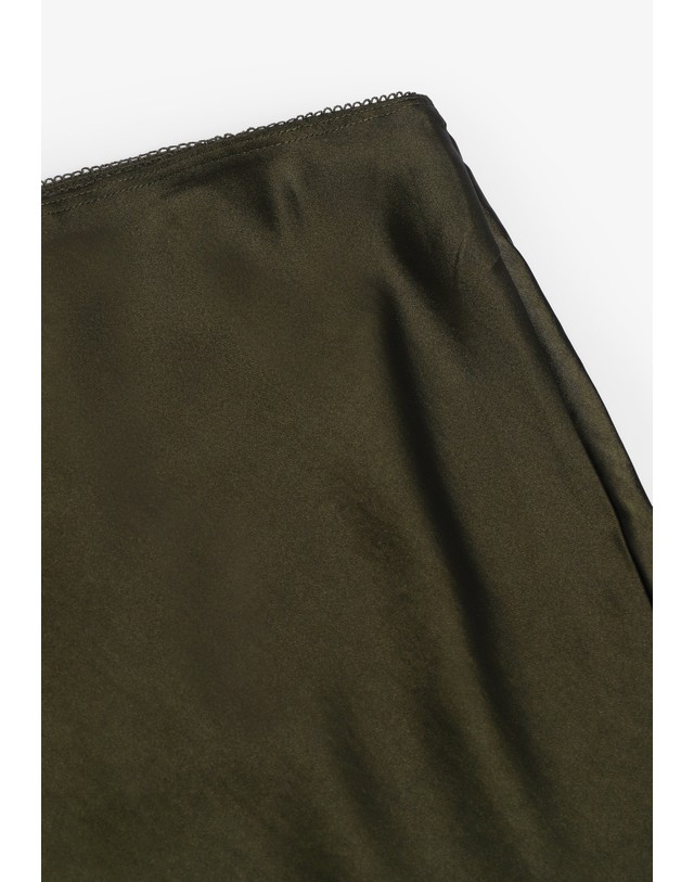 스칼퍼스 삼소앤삼소 새틴 슬릿 롱 스커트 64781 DARK GREEN 그린 착용컷