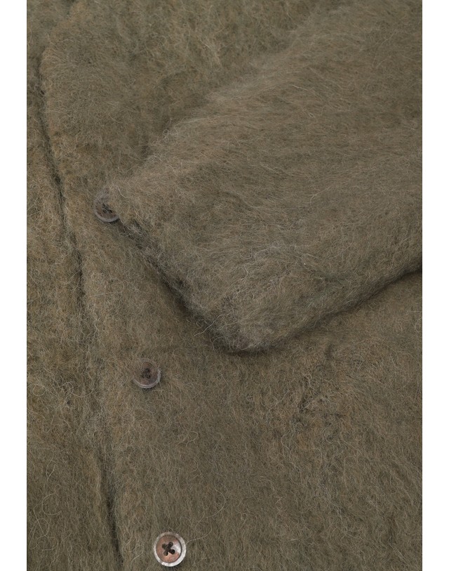 스칼퍼스 오베이 브이넥 퍼지 버튼 가디건 65136 KHAKI 카키 착용컷