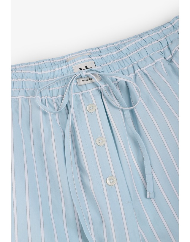 스칼퍼스 벨레로즈 스트라이프 밴딩 코튼 팬츠 70382 DENIM 블루 착용컷