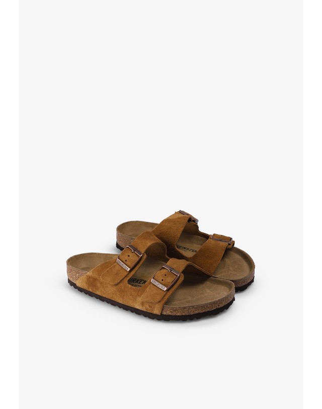 스칼퍼스 버켄스탁 스웨이드 남성 슬라이드 샌들 72590 CAMEL 카멜 착용컷