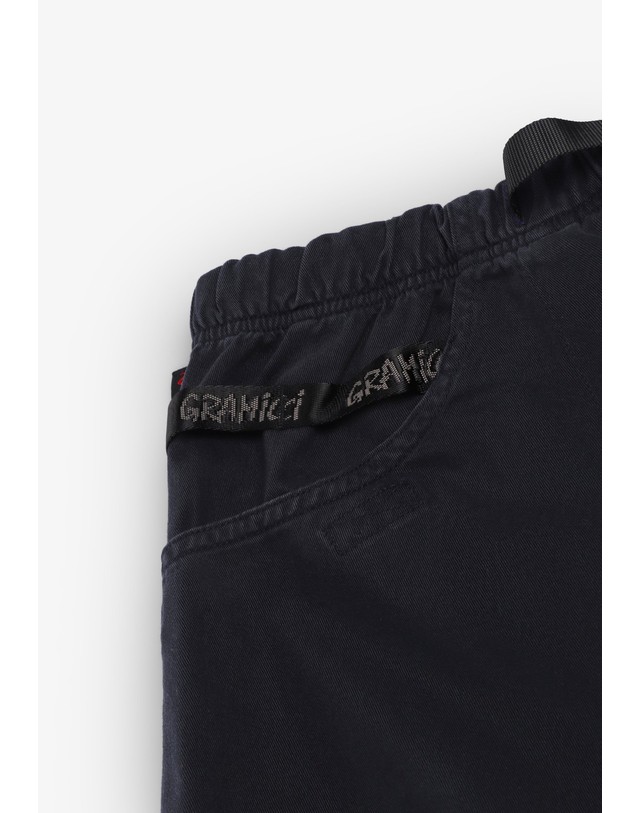 스칼퍼스 그라미치 릴렉스핏 벨트 와이드 팬츠 78636 NAVY 네이비 착용컷