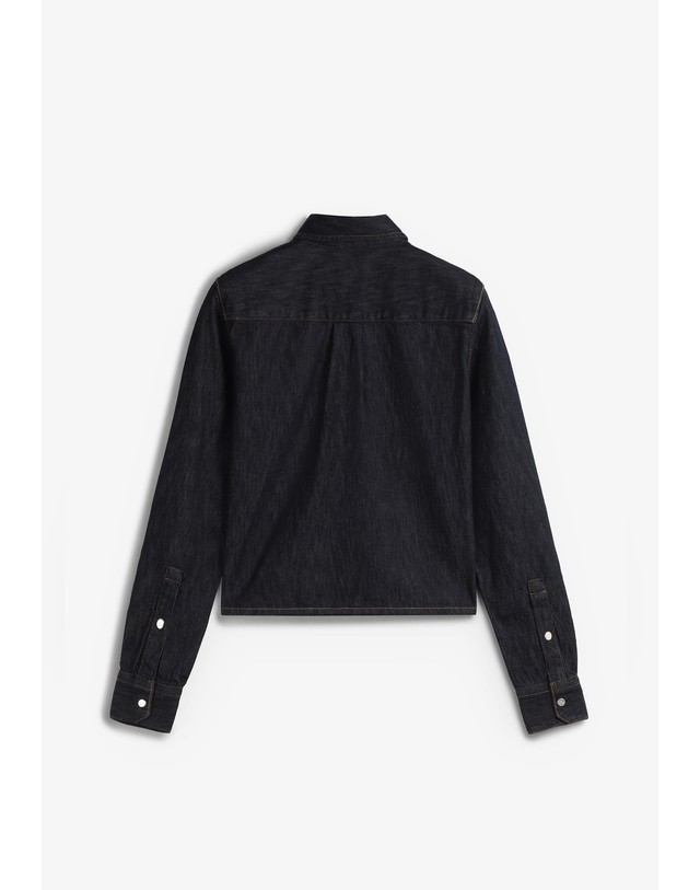 스칼퍼스 라코스테 스냅버튼 크롭 데님 오버셔츠 78722 DENIM 네이비 착용컷