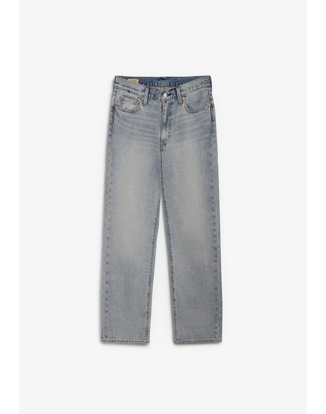 스칼퍼스 리바이스 568 루즈 스트레이트 데님 팬츠 70444 LIGHT DENIM 블루 착용컷