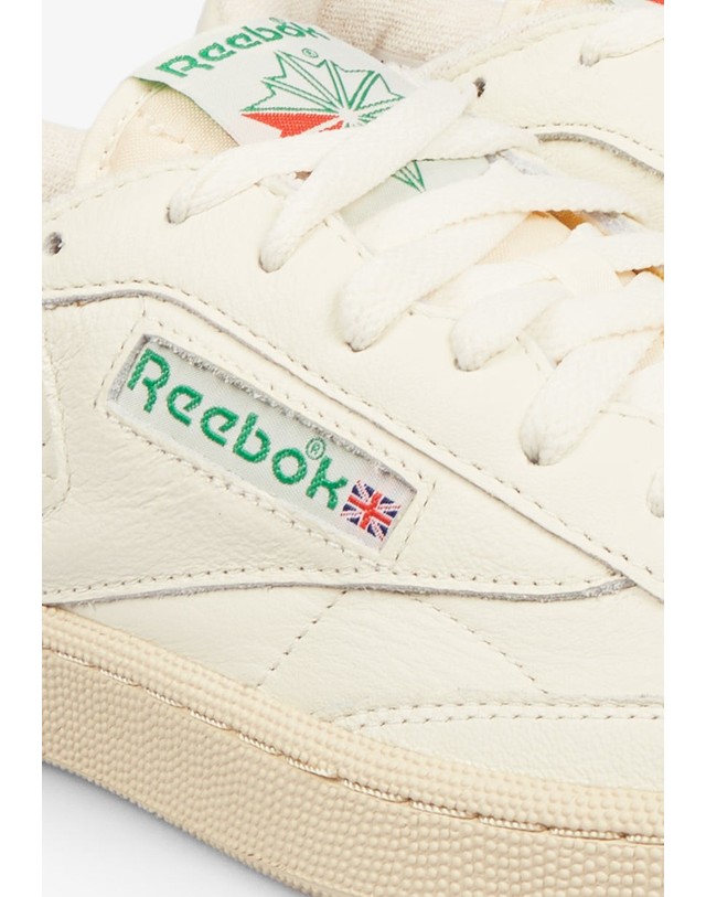 스칼퍼스 리복 클럽 C 85 빈티지 레더 스니커즈 55038 WHITE/GREEN 아이보리 착용컷