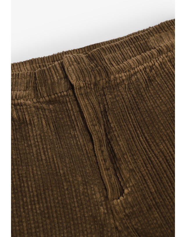 스칼퍼스 라코스테 스트레이트 코듀로이 팬츠 78706 BROWN 브라운 착용컷