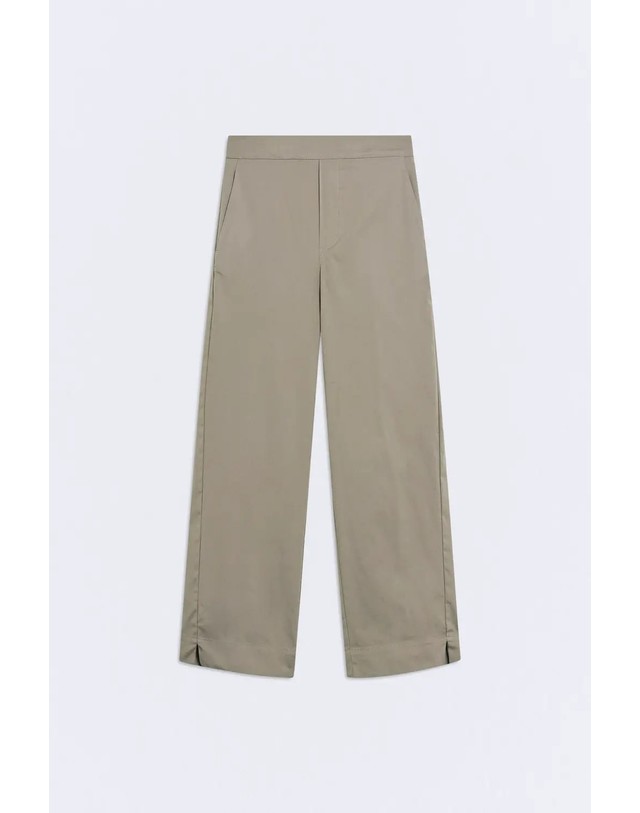 에쎄오에쎄 에세오에세 스트레이트 치노 크롭 팬츠 304487-1160 DUSTY GREEN 카키 착용컷