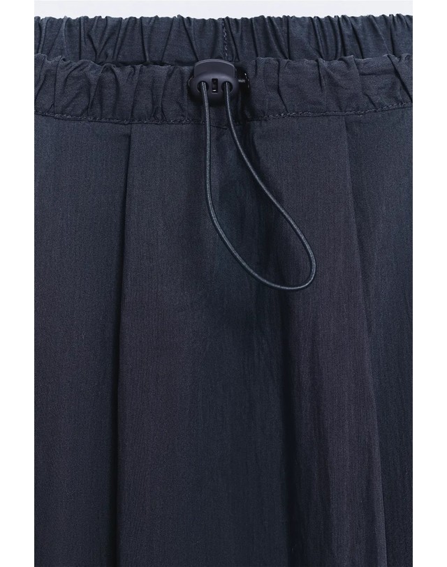 에쎄오에쎄 에세오에세 스포티 포켓 벌룬 롱 스커트 304445-1210 NAVY 네이비 착용컷
