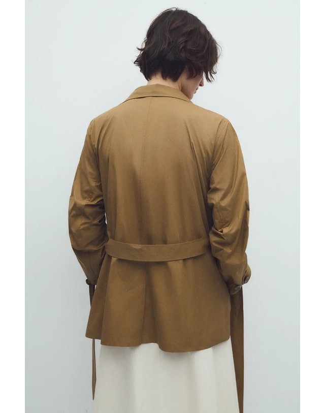 에쎄오에쎄 에세오에세 하이넥 벨트 숏 트렌치 코트 304490-1080 TOSTADO 카멜 착용컷