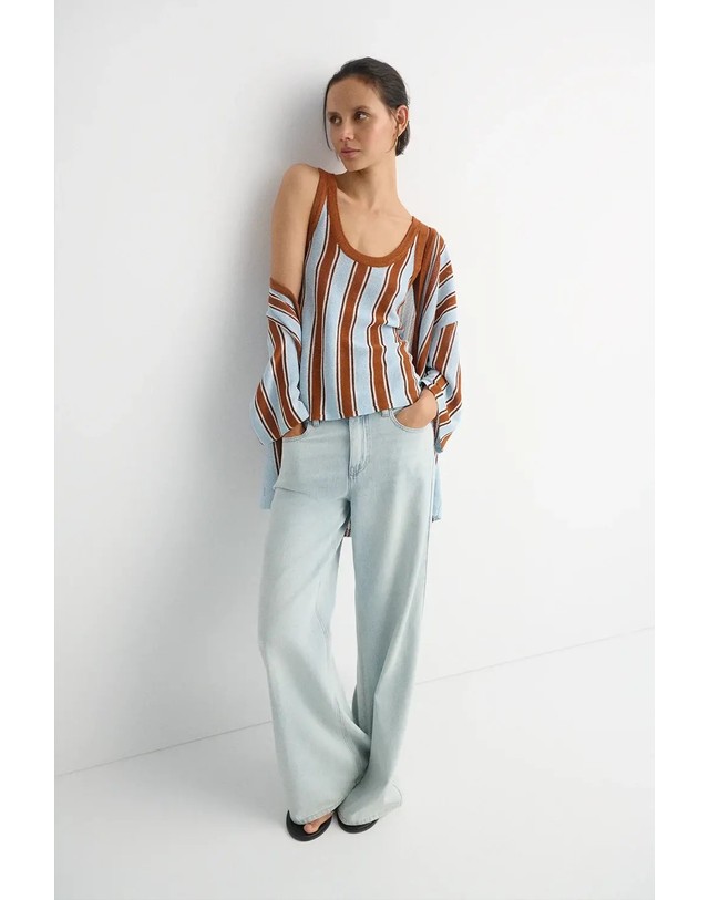 에쎄오에쎄 에세오에세 스트라이프 민소매 니트 탑 304931-1080 CARAMEL STRIPES 멀티컬러 착용컷