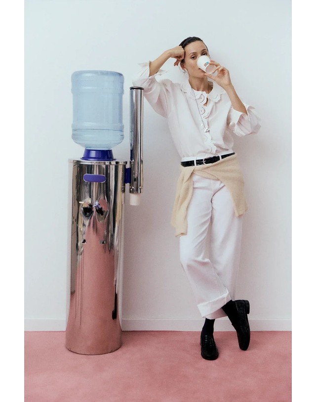 에쎄오에쎄 에세오에세 자수 칼라 레귤러핏 긴팔 셔츠 305199-1010 WHITE 화이트 착용컷