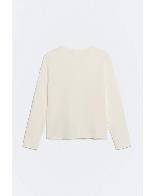 에쎄오에쎄 에세오에세 울 캐시미어 레귤러핏 니트 스웨터 305207-1010 OFF WHITE 아이보리 착용컷