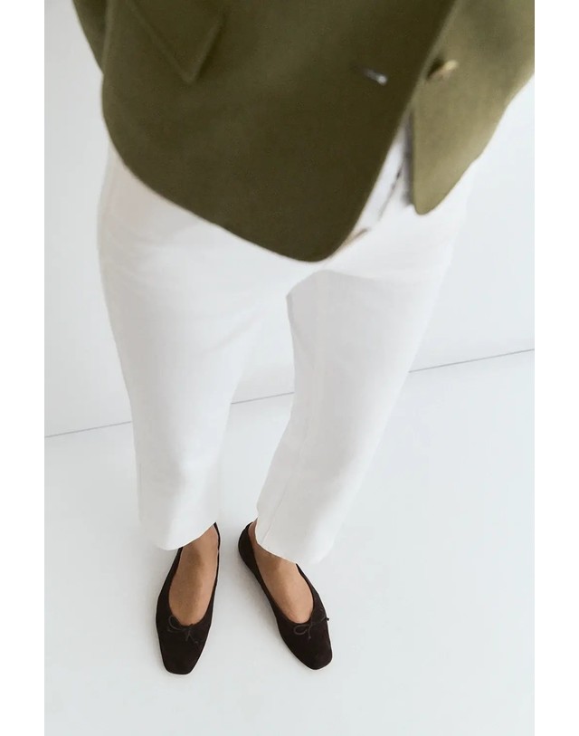 에쎄오에쎄 에세오에세 크롭 스트레이트 데님 팬츠 305273-1010 OFF WHITE 아이보리 착용컷
