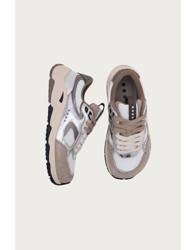 다다 다다 청키 레트로 러닝화 스니커즈 oromo-jasper JASPER 멀티컬러 착용컷