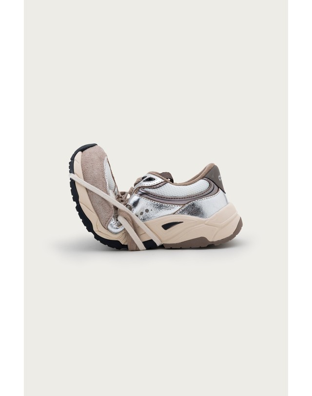 다다 다다 청키 레트로 러닝화 스니커즈 oromo-jasper JASPER 멀티컬러 착용컷