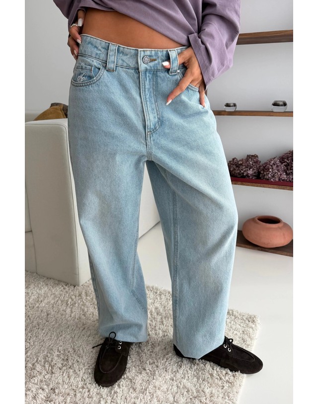 누드 프로젝트 누드프로젝트 자수 패치 스트레이트 데님 청바지 6771 LIGHT BLUE 블루 착용컷
