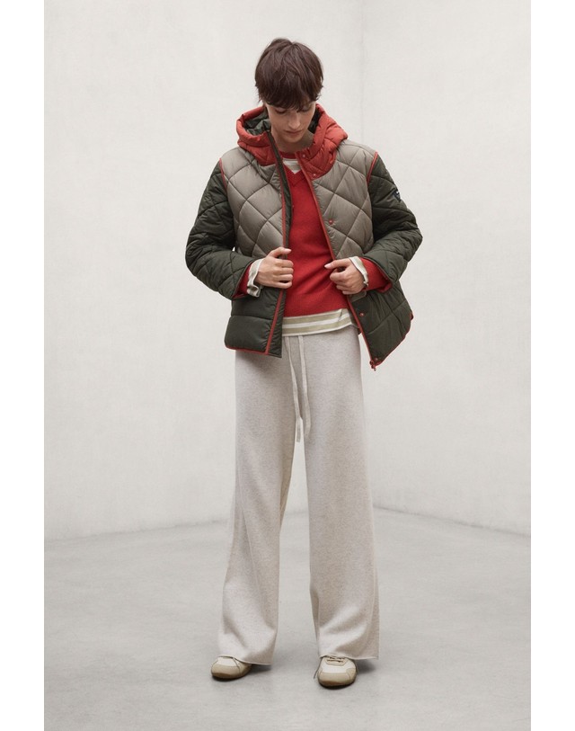 블루 바나나 에코알프 퀼팅 후드 컬러블록 패딩 자켓 MCWGAJKVERI00987W26 NUT 멀티컬러 착용컷