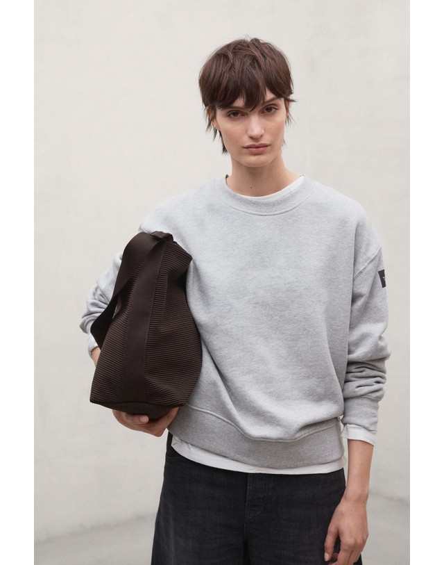 블루 바나나 에코알프 릴렉스핏 라운드넥 긴팔 맨투맨 MCWGASTGODOY0846W26 LIGHT-GREY-MELANGE 그레이 착용컷