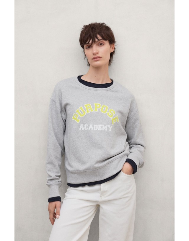 블루 바나나 에코알프 레귤러핏 프린트 라운드넥 맨투맨 MCWGASTPURPO0846W26 LIGHT-GREY-MELANGE 그레이 착용컷