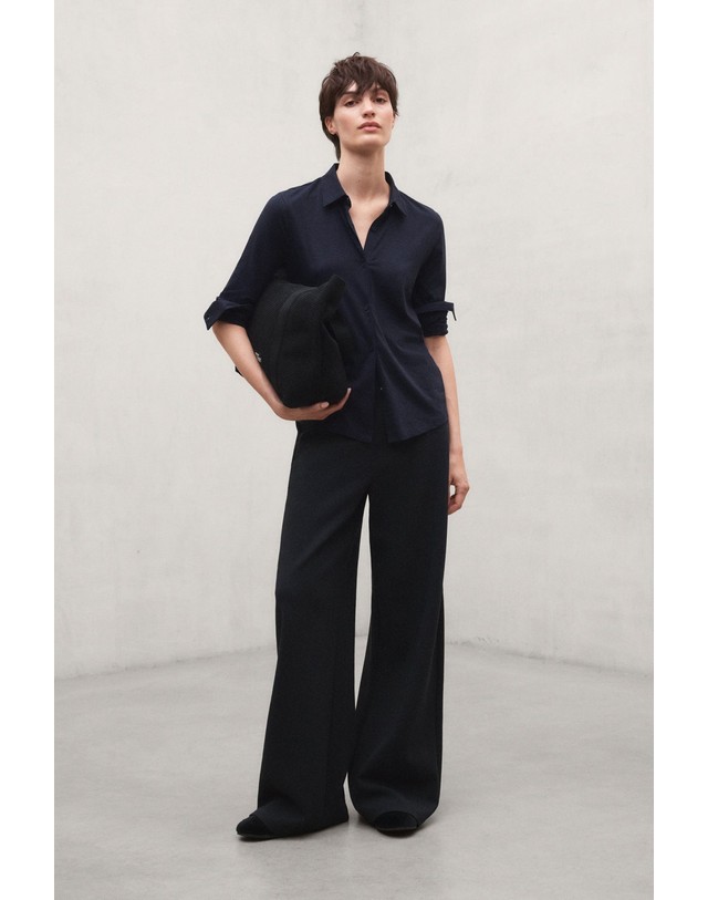 블루 바나나 에코알프 레귤러핏 버튼다운 긴팔 셔츠 MCWGASRLASA00824W26 DEEP-NAVY 네이비 착용컷