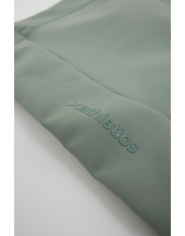 블루 바나나 블루바나나 워시드 액티브 스포츠 크롭 탑 SS26WG032WAEGR06 OLIVE GREEN 카키 착용컷