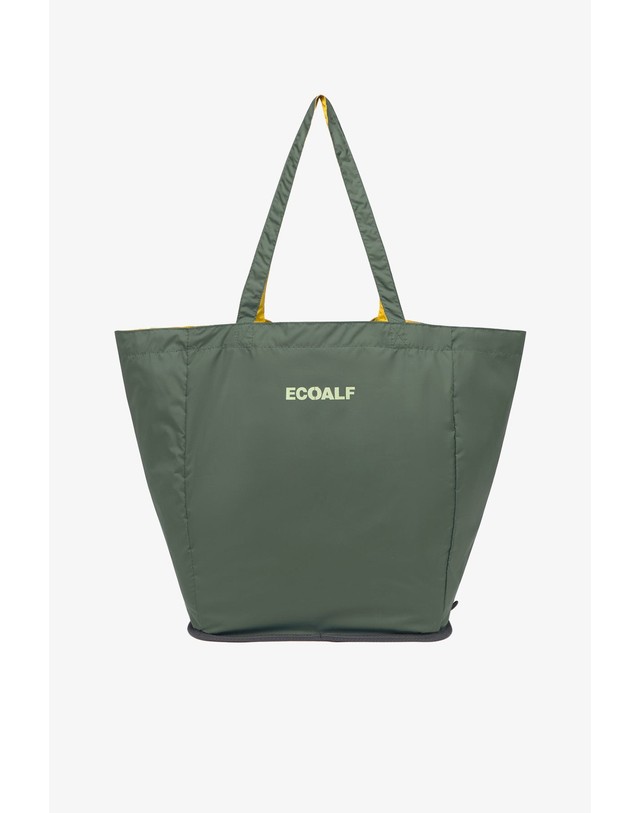 블루 바나나 에코알프 폴더블 슬로건 프린트 토트백 MCUACFBPACHO0407S26 GREEN BOTTLE 멀티컬러 착용컷
