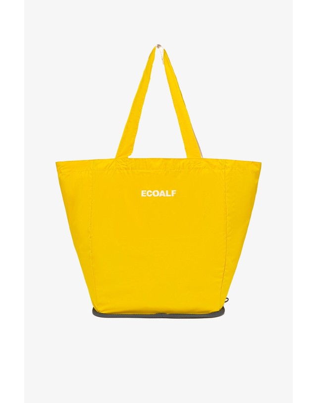 블루 바나나 에코알프 롤업 폴더블 레터링 대형 토트백 MCUACFBPACHO0987S26 BRIGHT YELLOW 노랑 착용컷