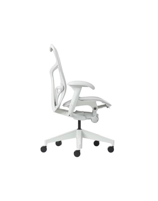 허먼밀러 허먼밀러 미라 2 체어 풀 틸트 조절식 암 알파인 Mirra Chair 착용컷