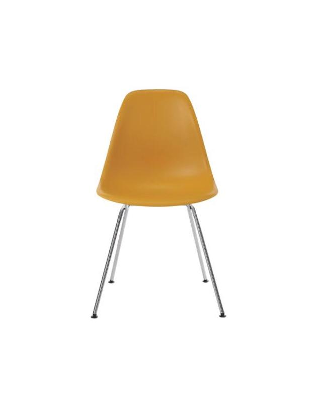 허먼밀러 허먼밀러 임스 몰디드 플라스틱 사이드 체어 4레그 베이스 Eames Molded Plastic Side Chair - 4 Leg Base 착용컷