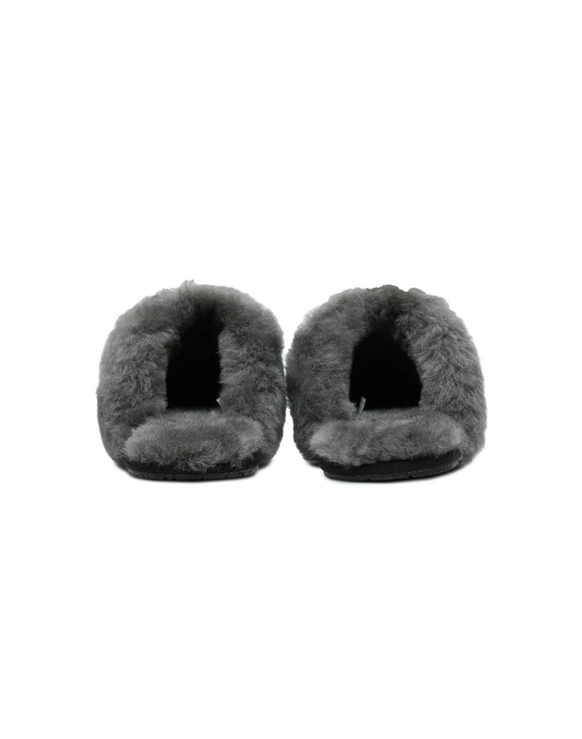어그 어그 W 스커페트 2 슬리퍼 블랙 1106872-BLK 착용컷