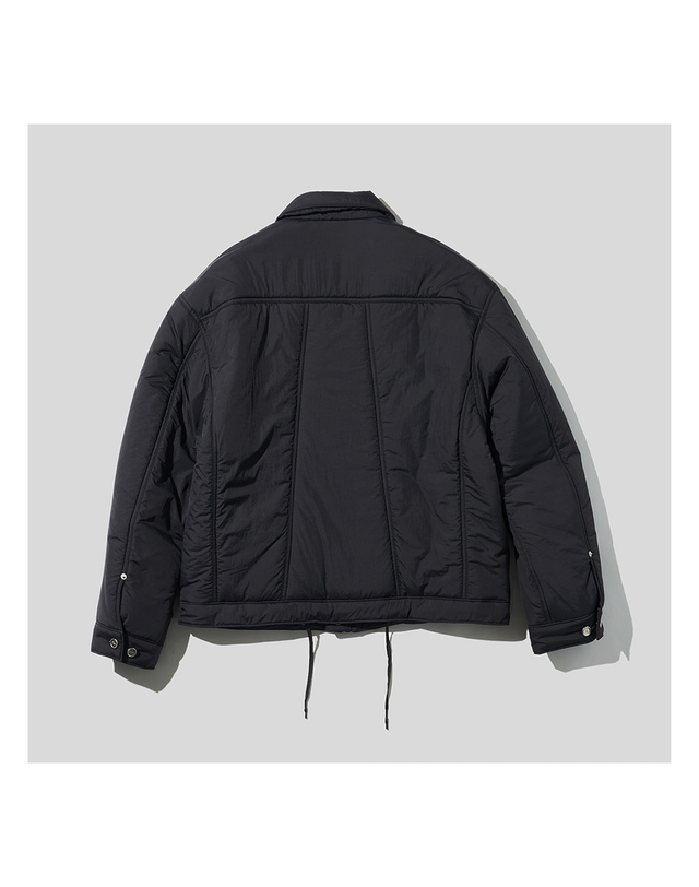 플랙 플랙 (PLAC) x 언어펙티드 22FW 남성 의류 패디드 트러커 점퍼 블랙 (PWTT4JPL93MOBK) 착용컷