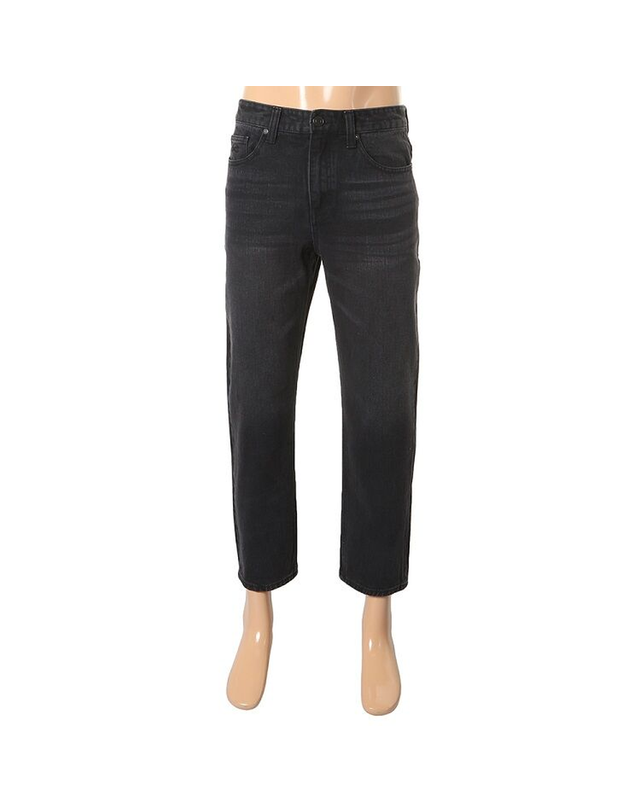 플랙 플랙 (PLAC) 22FW 남성 의류 스티즈 102 그레이 워싱 블랙 (PJTT5SZ1025DB1) 착용컷