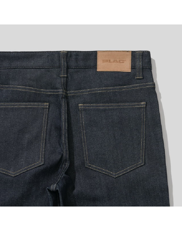 플랙 플랙 (PLAC) 22FW 남성 의류 밀란 D73 인디고 생지 (PJTT5MLD731DI0) 착용컷