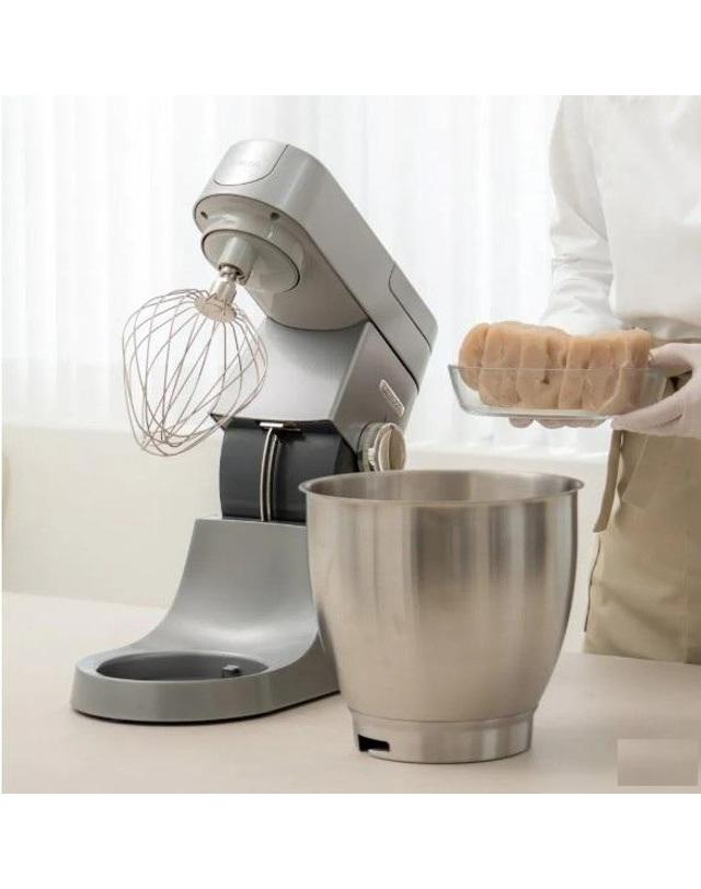 켄우드 [KENWOOD] 켄우드 대용량 스탠드믹서 반죽기 (6.7L) / KVL4100S 착용컷