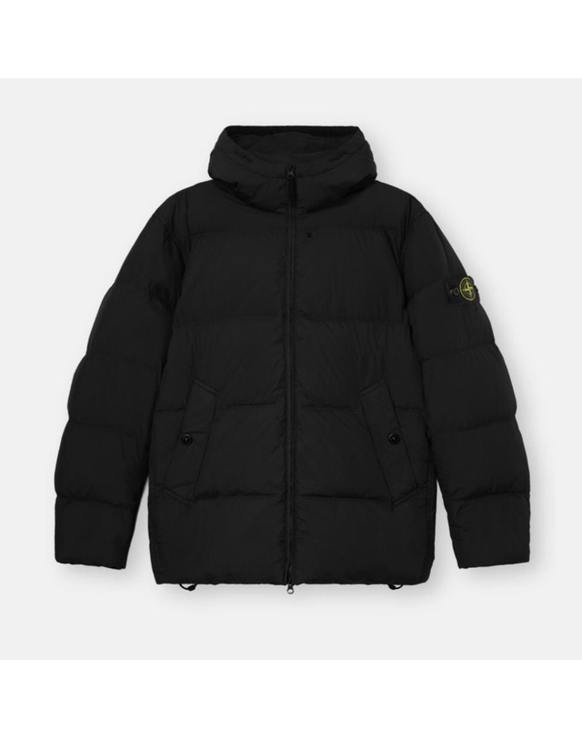 스톤아일랜드 스톤아일랜드 26FW 크링클 랩스 후드 다운 자켓 패딩 블랙 L2S1541000 37S0A23 V0029 착용컷