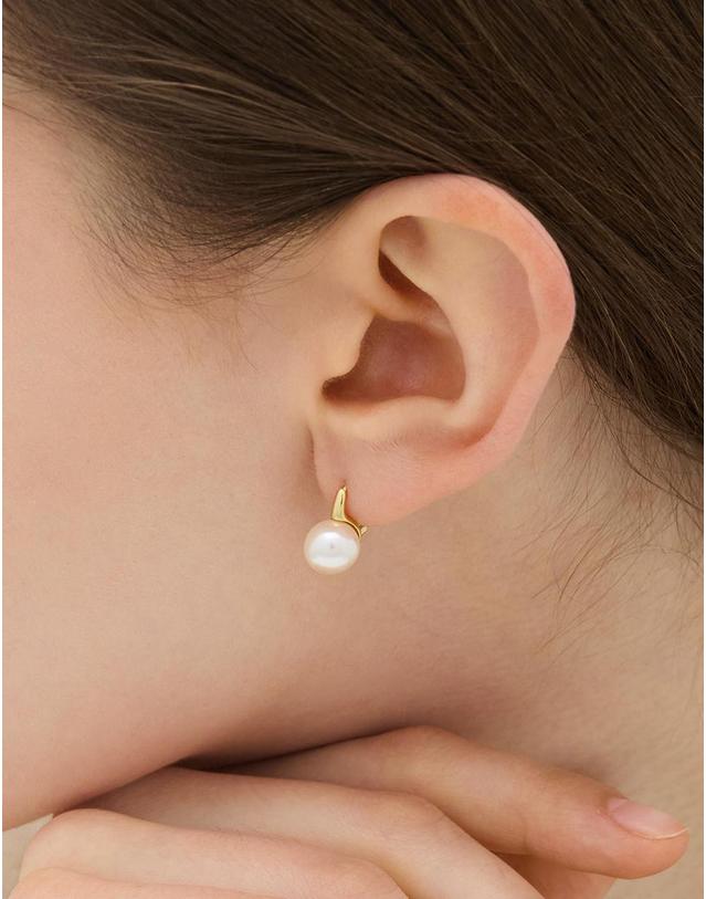 이에르 로르 H에디션 실버(Y) 진주 원터치 귀걸이 8mm HL6E55616Y9XXX 착용컷