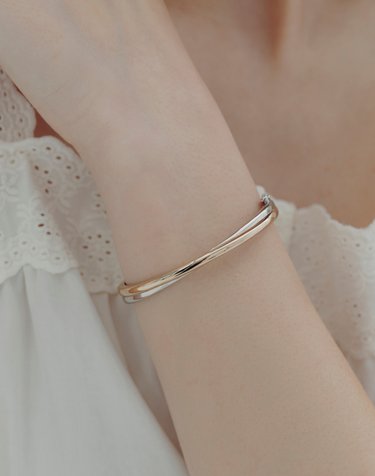 [Premium Plating] 수브니 AB(C) 트위스트 뱅글 HL6B65610CB