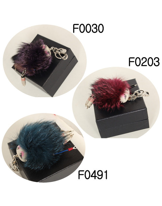 프라다 PRADA 프라다 키홀더 1TR038 2EBE F0491 OTTANIO / 키홀더 착용컷
