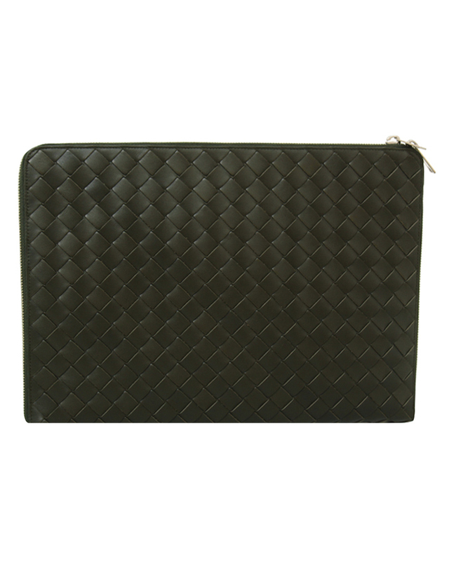 보테가 베네타 BOTTEGA VENETA 보테가 베네타 클러치 676591 V1EC1 3203 / 남성 클러치백 착용컷