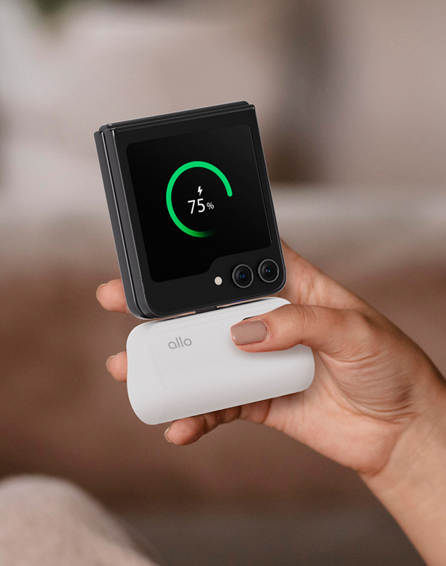 알로코리아 [1+1]알로코리아 20W 고속 도킹형 보조배터리 C타입 8핀 일체형 5000mAh 502DPD 착용컷
