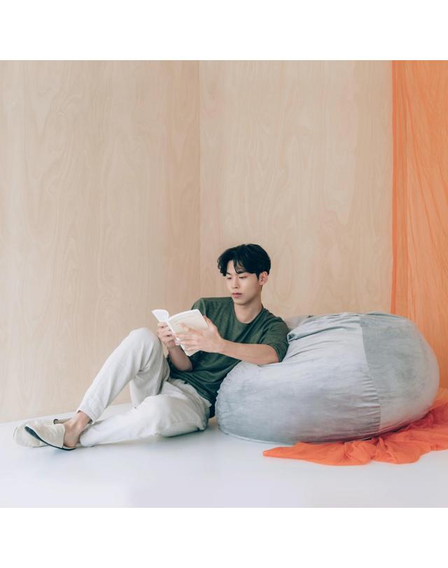 프로젝트슬립 1인용 메모리폼 빈백쇼파 구름소파 착용컷