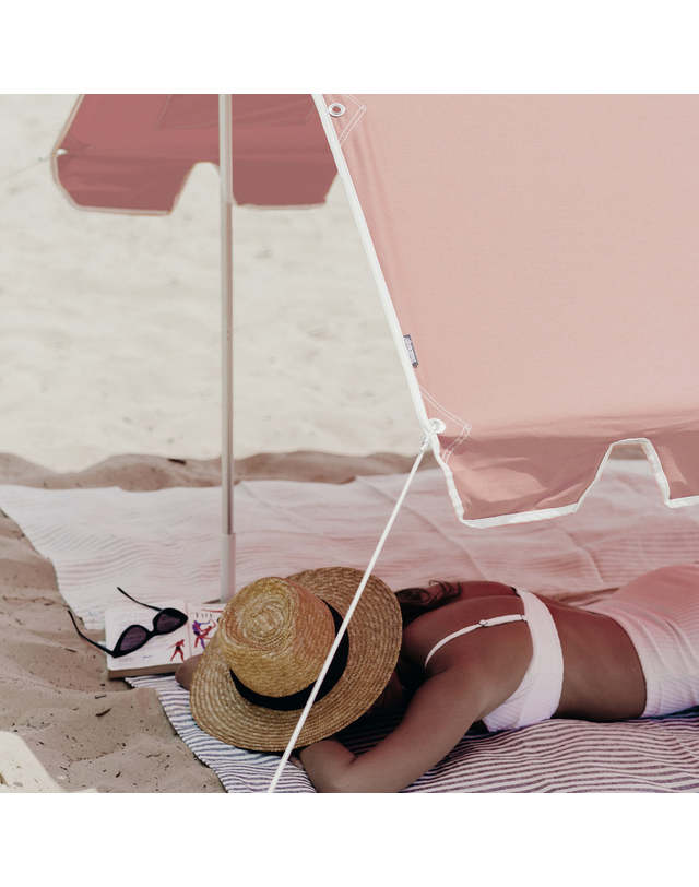 바질뱅스 바질뱅스 Basil Bangs Beach Tent - Nudie 착용컷