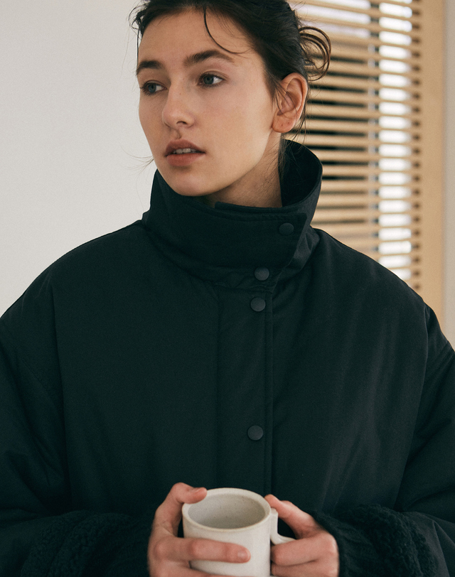 얀13 BOA FLEECE PADDING JACKET_BLACK 착용컷
