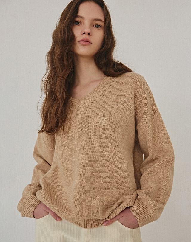 얀13 MINIMAL PULLOVER KNIT_GRAY 착용컷
