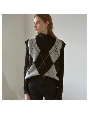 ARGYLE KNIT VEST_BLACK