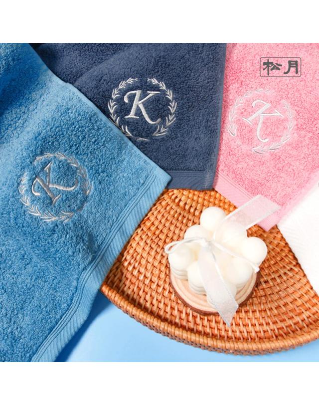 송월타올 [송월타올]카이저 40수 코마 180g 2매 선물세트(쇼핑백) 착용컷
