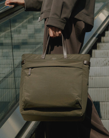 [HATCH-BAG] 카키 나일론 토트백