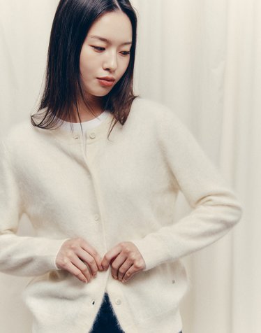 [HIS WOMEN] 아이보리 캐시미어 100 브러쉬 라운드넥 가디건