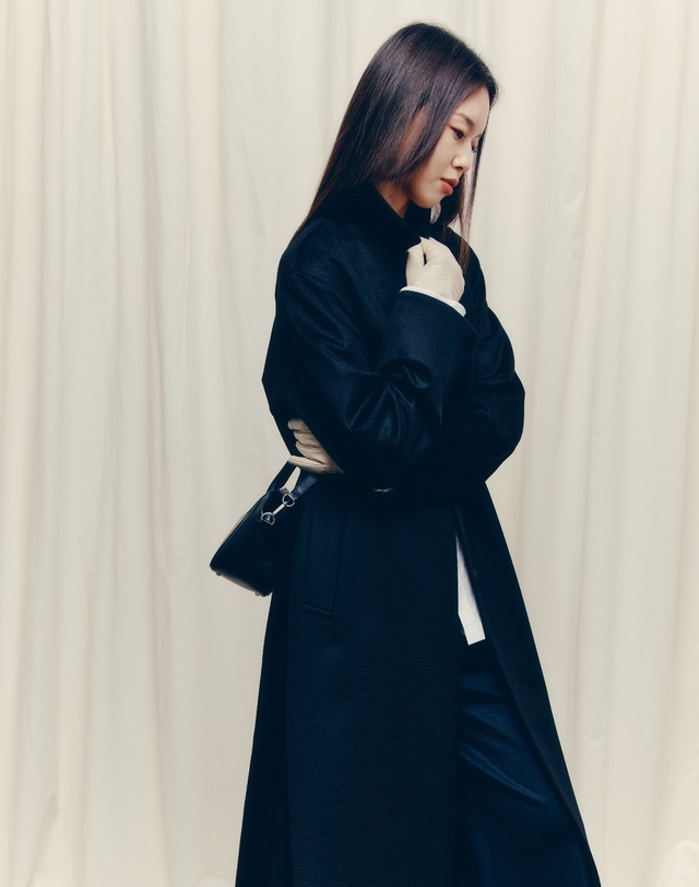 히스 헤지스 우먼 [HIS WOMEN] 블랙 《CASHMERE 100》 벨티드 맥코트 상세