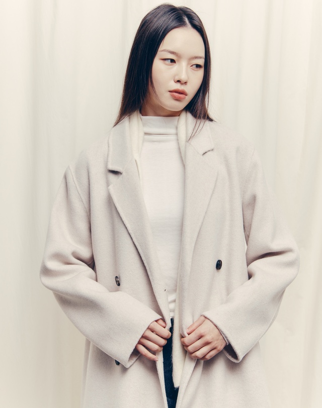 히스 헤지스 우먼 [고준희PICK][HIS WOMEN] 오트밀 아이보리 《CASHMERE 10》 핸드메이드 벨티드 더블 롱코트 상세