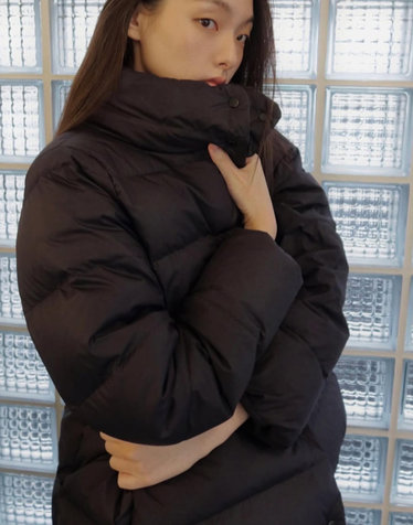 [구스다운]네이비 하이넥 숏 중량다운 점퍼